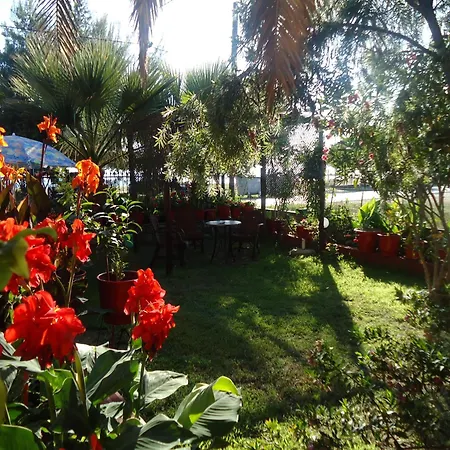 Apartment House Souzanna *