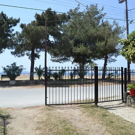 House Souzanna Apartment *