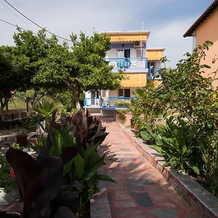 Apartment House Souzanna *