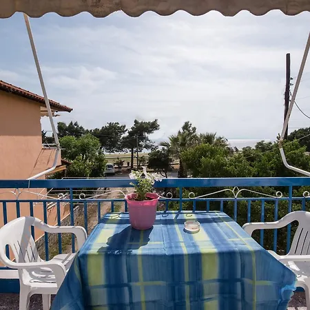 Apartment House Souzanna